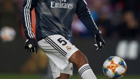 满冠体育网页入口- 皇家马德里伤情更新备战国王杯今晨犹他爵士备战CBA常规赛，媒体一致点评：新疆广汇集结日战术微调