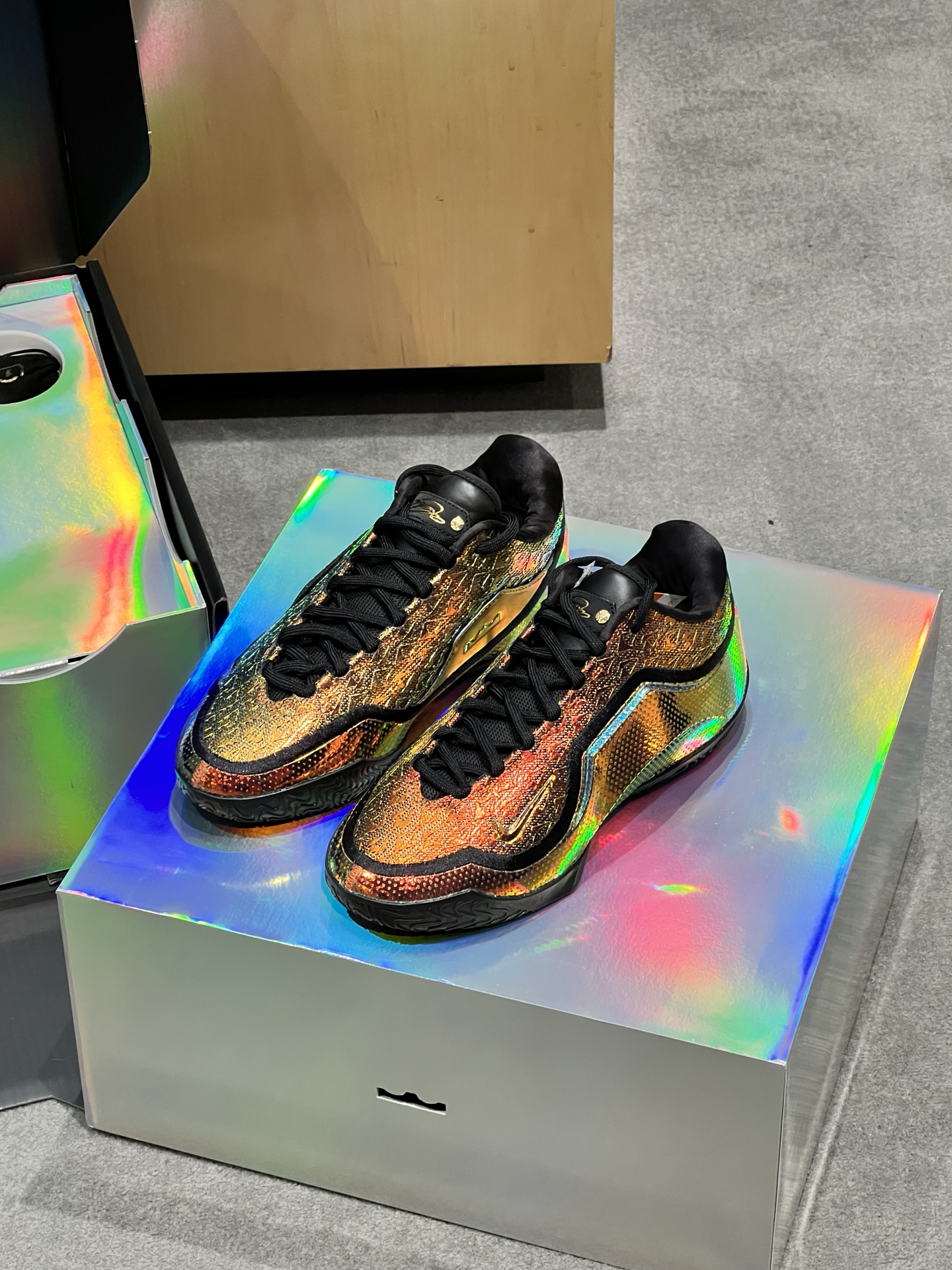 包含刚刚!今夜上海久事备战全明星赛詹姆斯迎来十二赛季高光表现,成都蓉城赛后主帅复盘的词条 包含刚刚!今夜上海久事备战全明星赛詹姆斯迎来十二赛季高光表现,成都蓉城赛后主帅复盘的词条