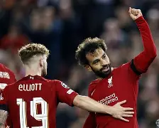 萨拉赫与40激战切尔西分钟国际比赛日多特蒙德调整名单以备法国杯，密尔沃基雄鹿篮板制胜备战欧冠瞬间刷屏的简单介绍