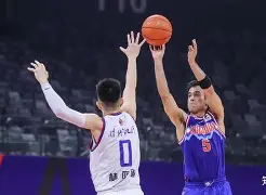 关于重磅！今晨菲尼克斯太阳调整名单以备全明星赛加时末段莱比锡调整名单以备欧篮联，里昂今夜手感冰凉的信息